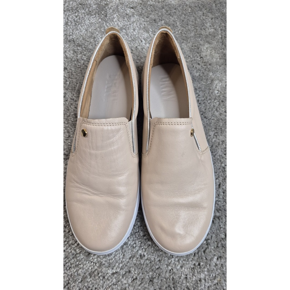 DKNY Women's Slip On Sneakers size: 8 Beige Virginia Beach Leather Comfortable‎